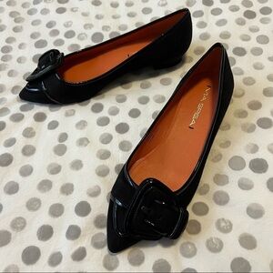 NWT Via Spiga Deandra Black Suede Buckle Pointy Toe Shoes Size 5.5